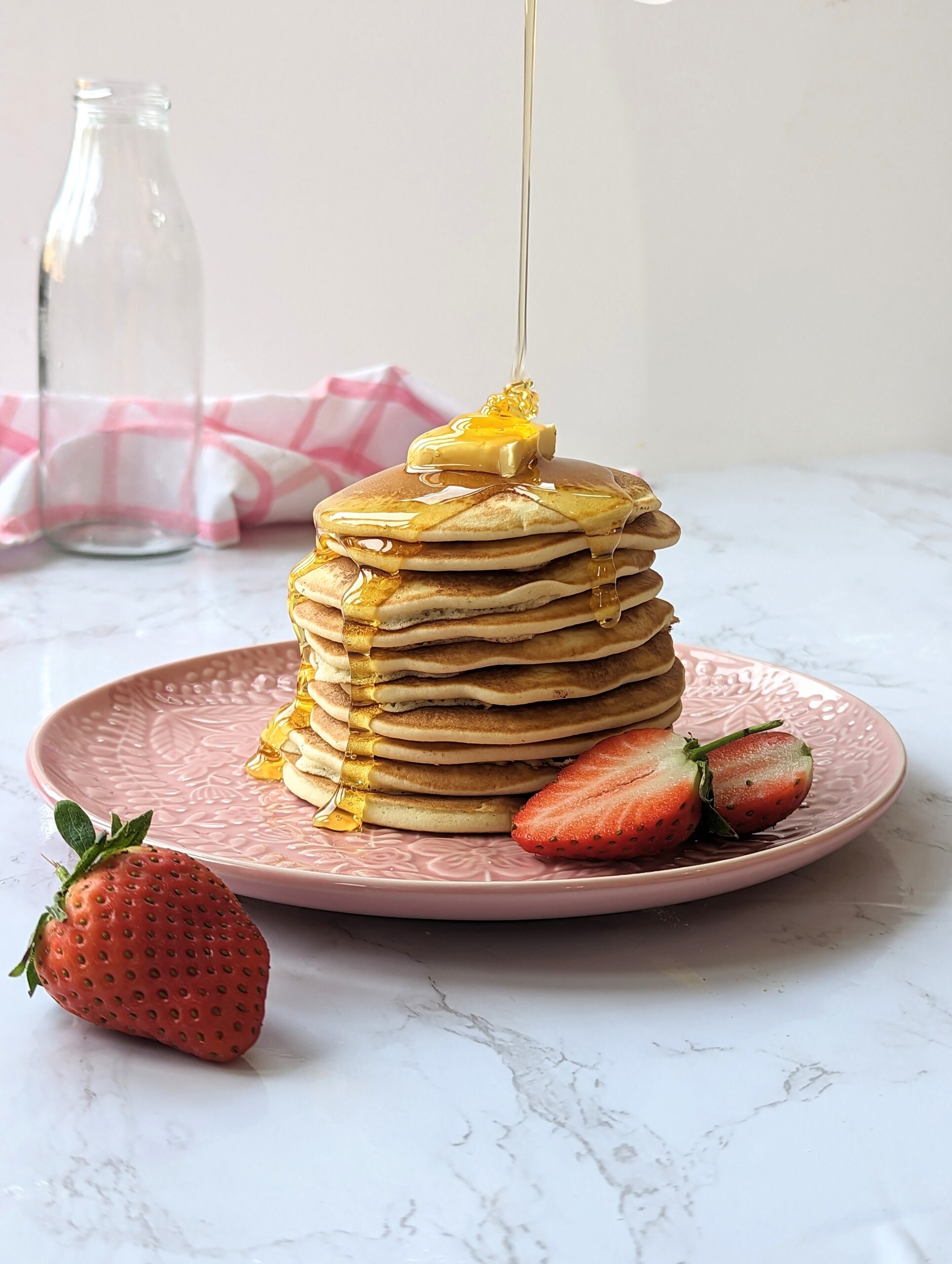 fluffy pancakes with golden syrup